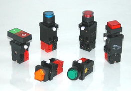 按鈕開關(guān)與掛簾的巧妙結(jié)合 智能家居的便捷新體驗(yàn)